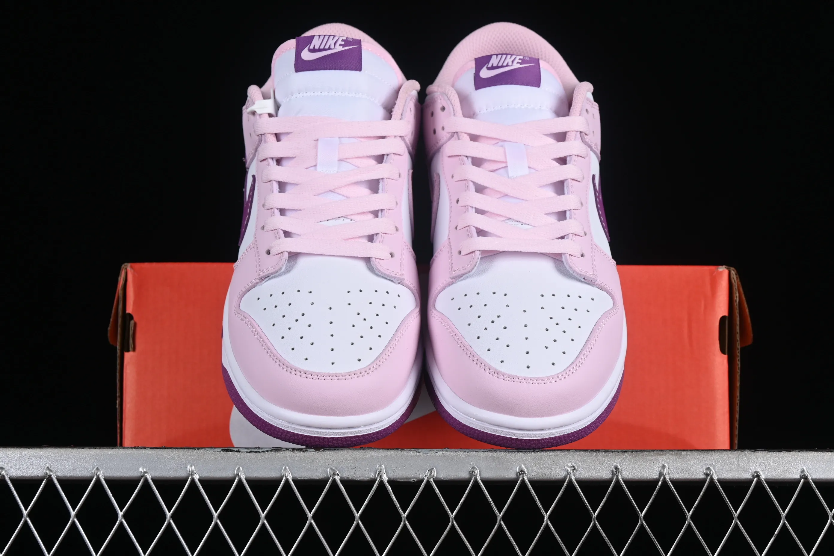 All categories Nk SB Dunk series Nk SB Dunk Low low-top sneakers Nk Dunk Low "Light Mauve" light purple Saint Laurent SB low-top casual sneakers FB9109-104